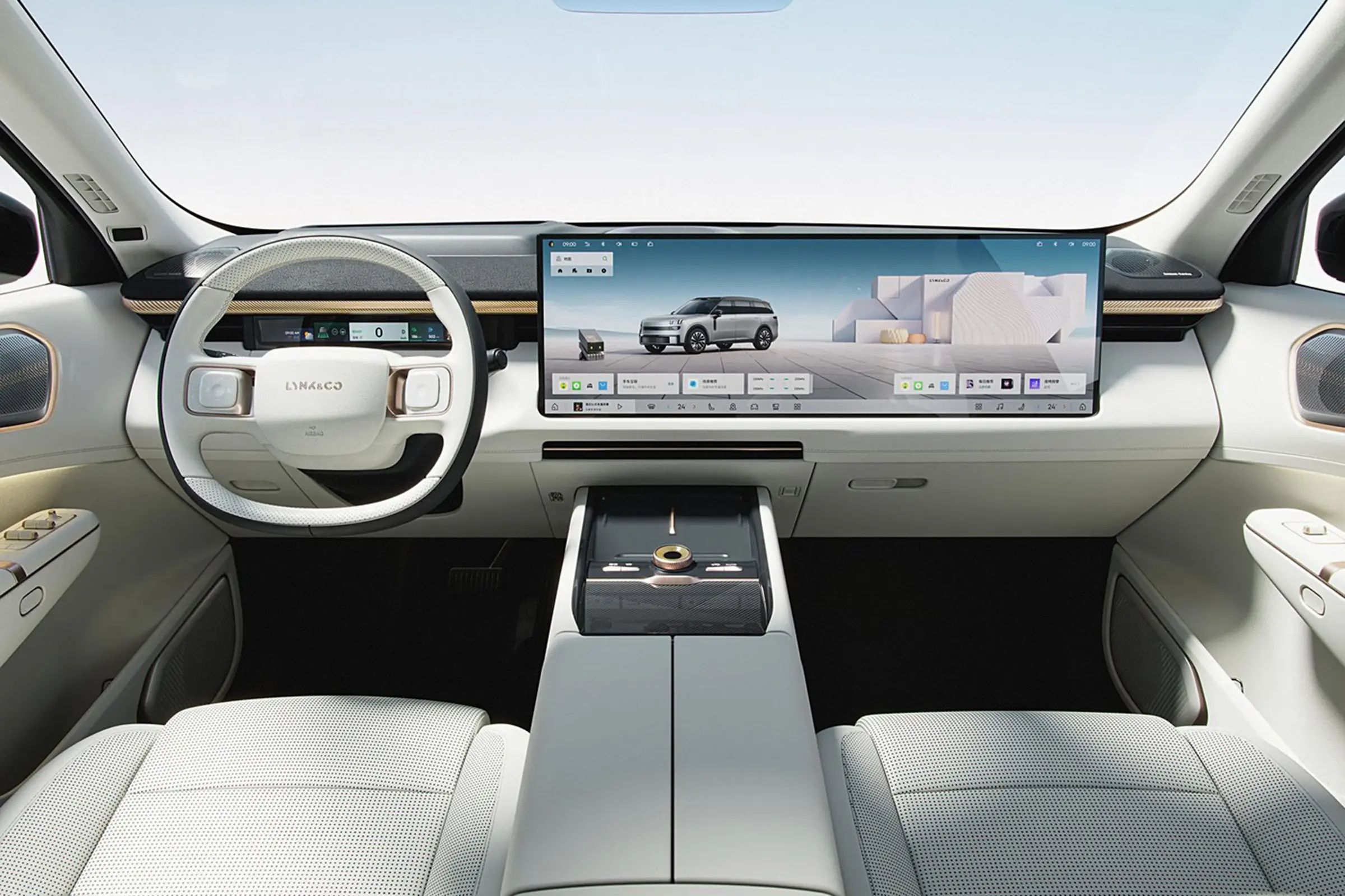 LYNK&CO 900