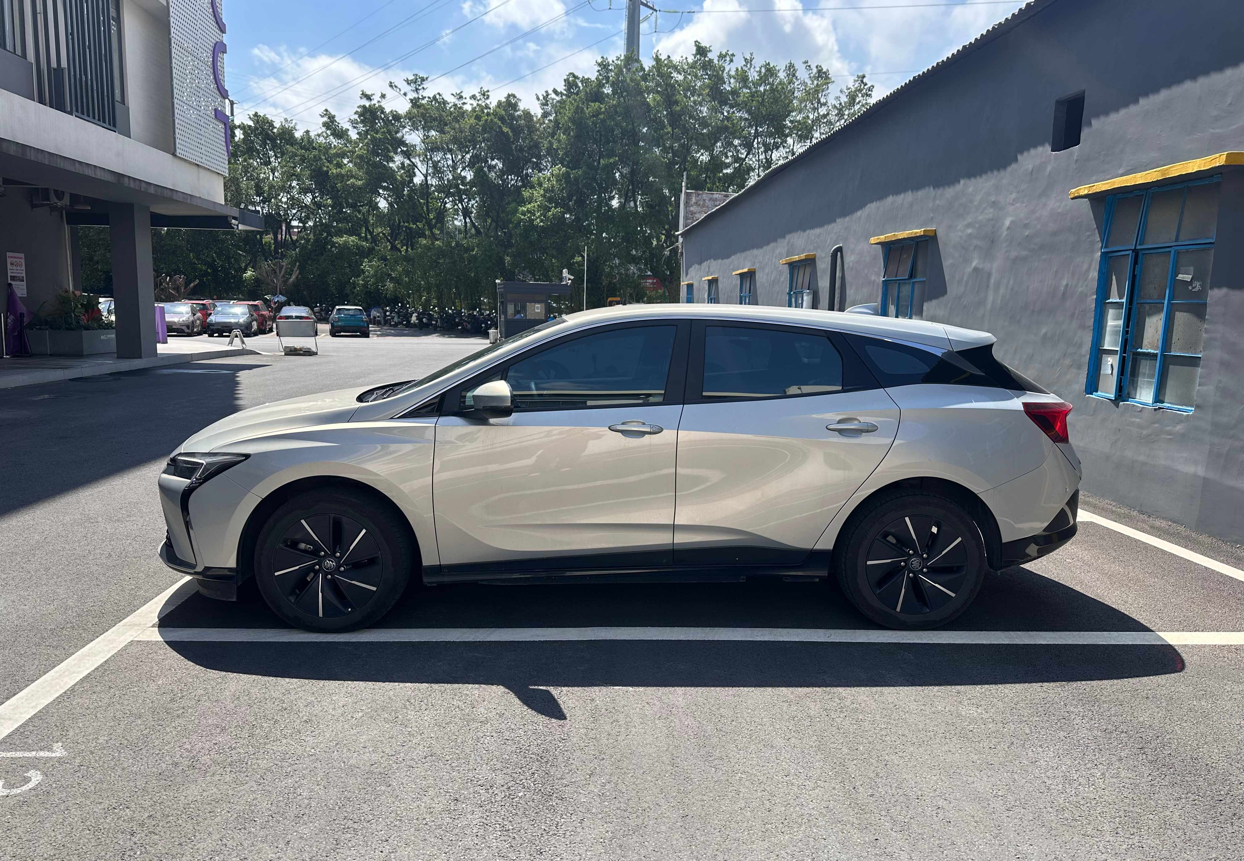  Velite 6 Comfort Edition
