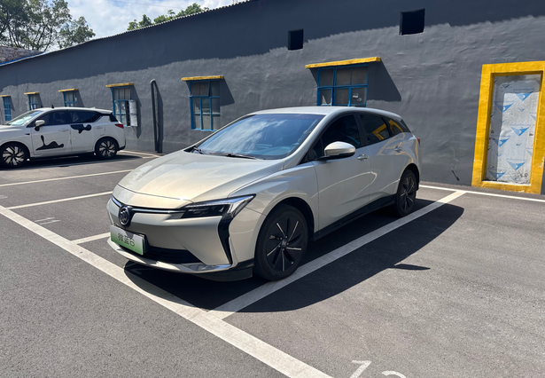  Velite 6 Comfort Edition
