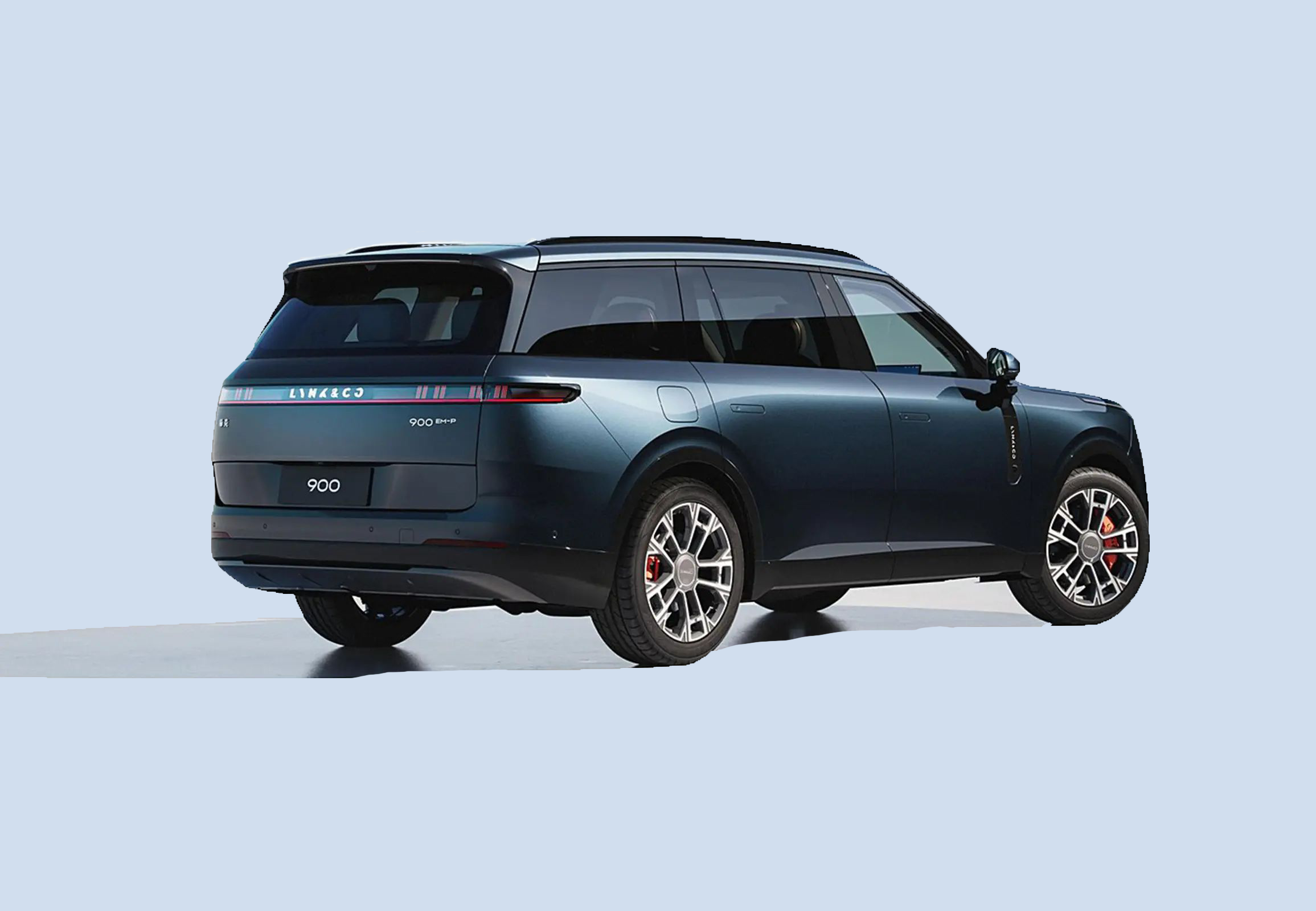 LYNK&CO 900